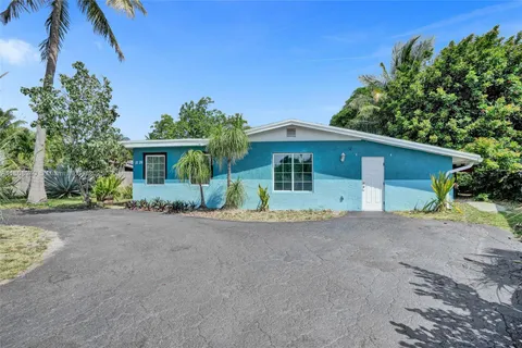 1124 NW 16th St, Fort Lauderdale FL 33311