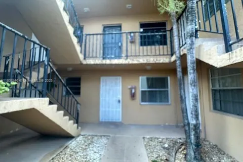 1241 NW 6th St # 2, Miami FL 33125