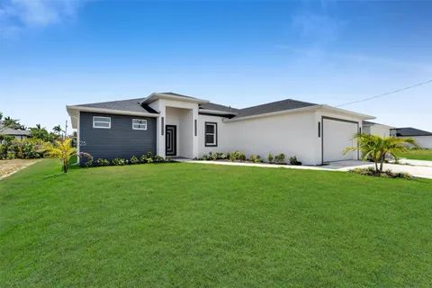 4220 Jacaranda Pkwy w, Other City - In The State Of Florida FL 33993