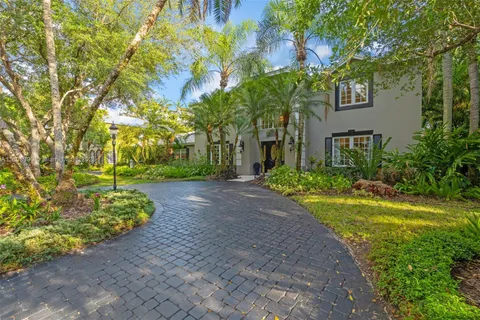 7360 SW 164th St, Palmetto Bay FL 33157