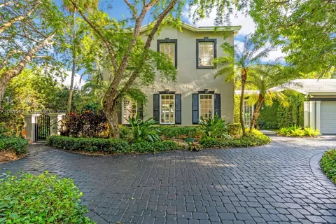 7360 SW 164th St, Palmetto Bay FL 33157