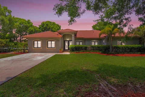 17375 SW 282nd St, Homestead FL 33030