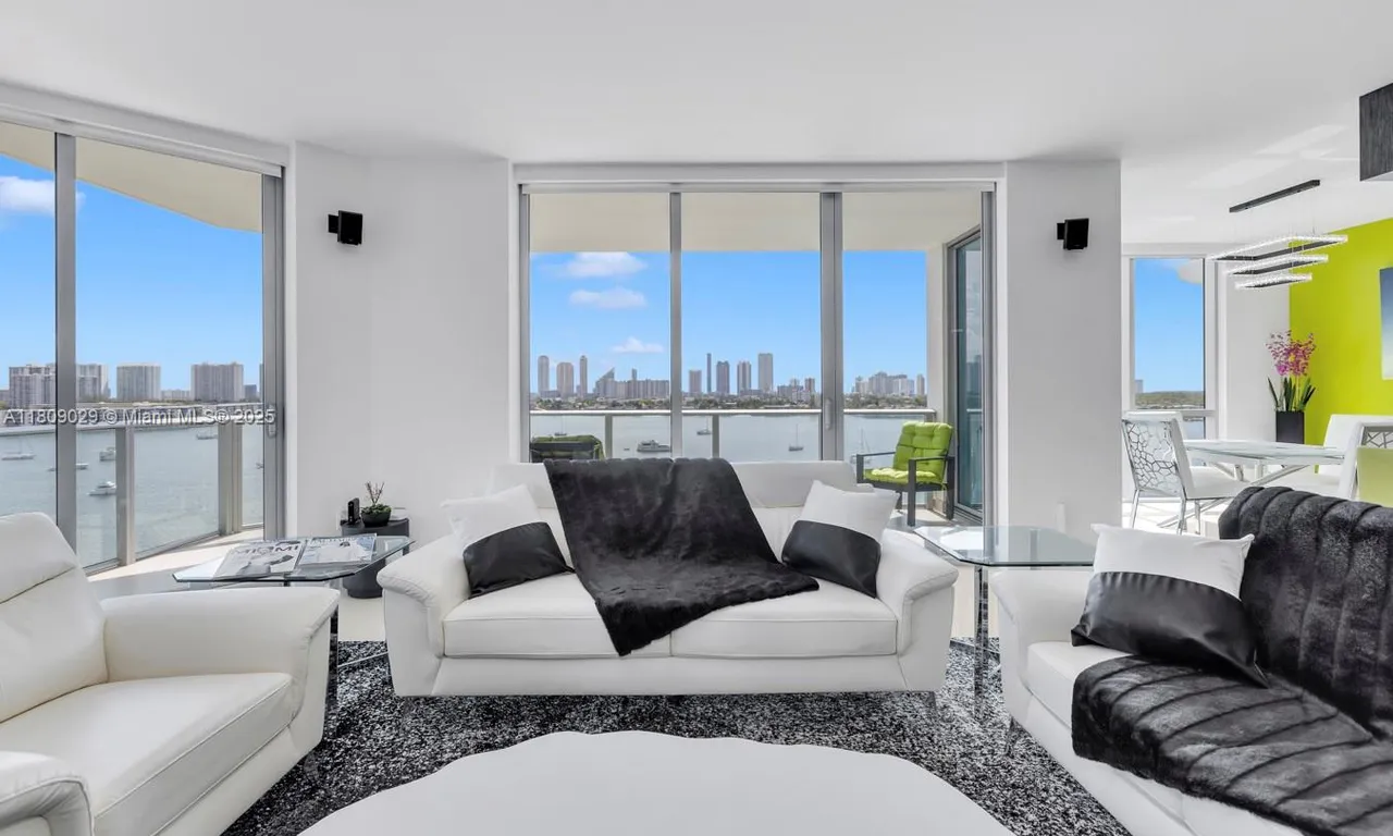 17111 Biscayne Blvd # 909, North Miami Beach FL 33160