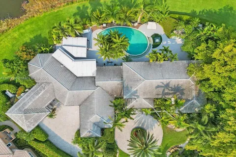 8580 Egret Lakes Ln, West Palm Beach FL 33412