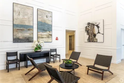 1091 Galiano St # 505, Coral Gables FL 33134