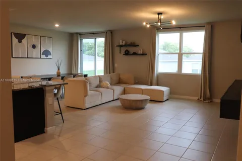 920 CAMBRIDGE DRIVE, Winter Haven FL 338881