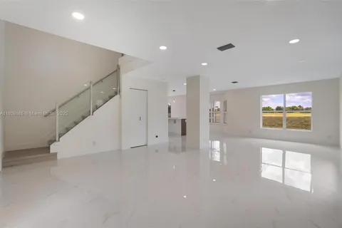 10728 Oak Lake Way, Boca Raton FL 33498