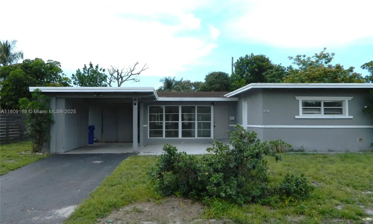 1270 SW 29th Ter, Fort Lauderdale FL 33312