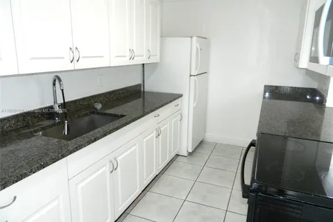 1270 SW 29th Ter, Fort Lauderdale FL 33312
