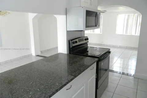1270 SW 29th Ter, Fort Lauderdale FL 33312