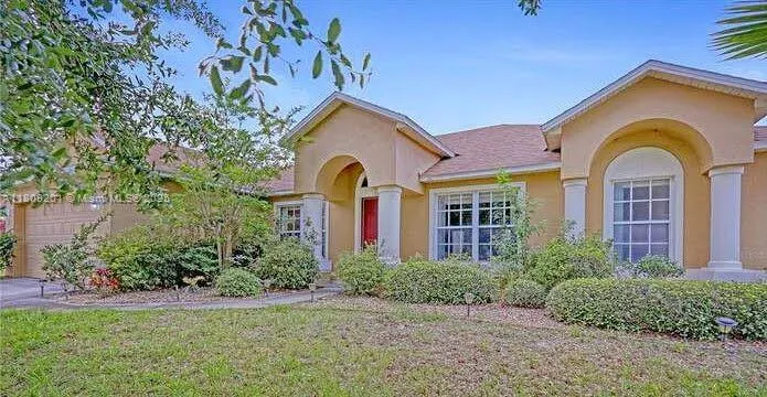176 Blue Heron Ct, Davenport FL 33837