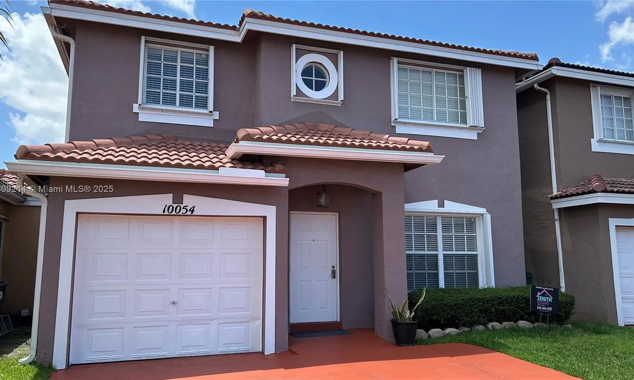 10054 SW 163rd Ct, Miami FL 33196