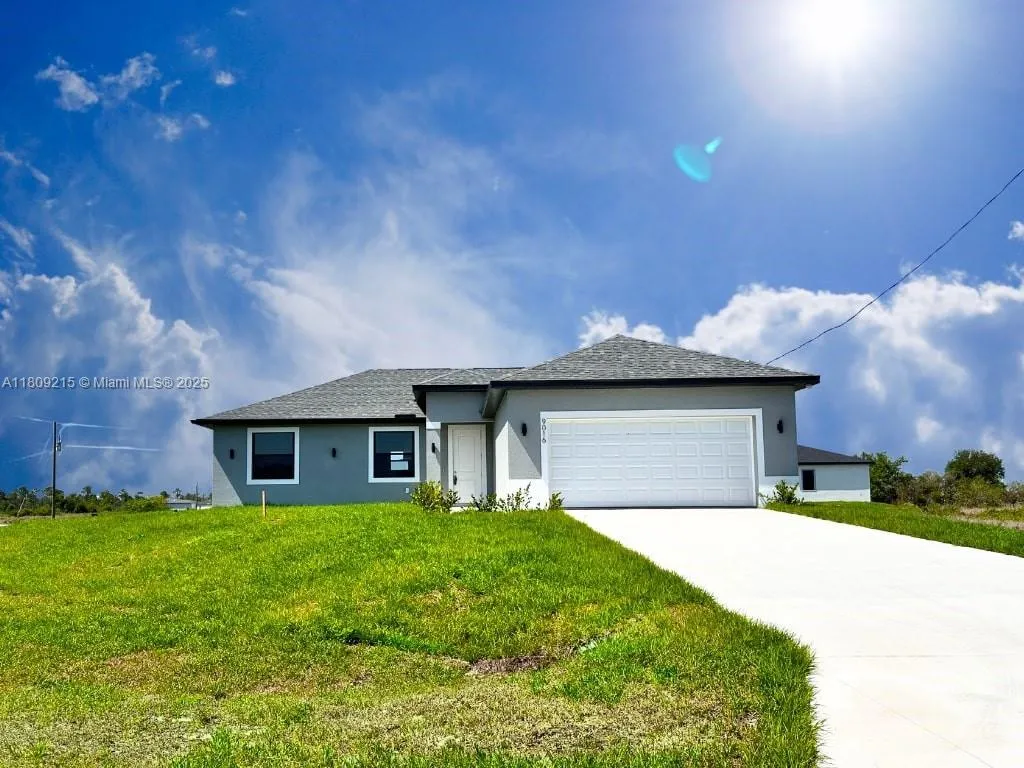 9016 E JUSTICE CR, La Belle FL 33935