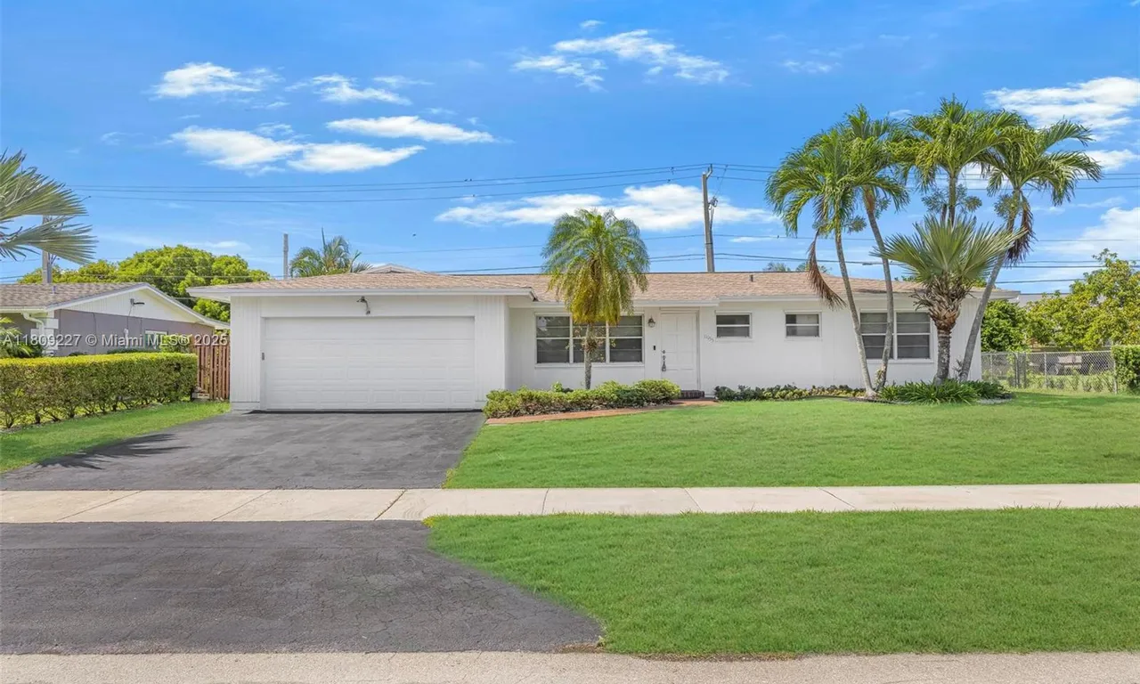11155 SW 112th Ter, Miami FL 33176