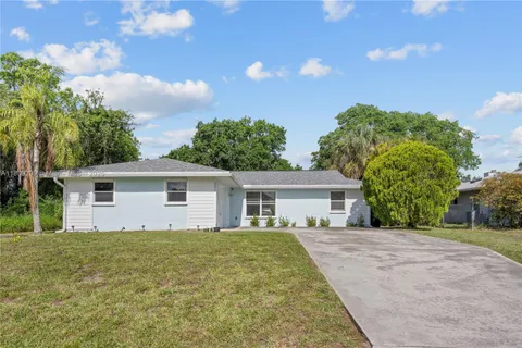 2330 SW Lejune St, Port St. Lucie FL 34953