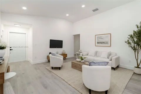 11250 SW 157th Ct, Miami FL 33196
