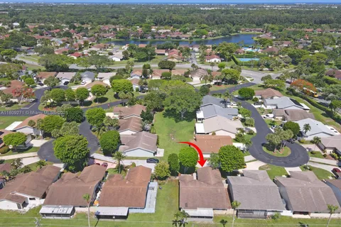 10 Afton Pl, Boynton Beach FL 33426