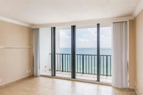 2401 S Ocean Dr # 2102, Hollywood FL 33019