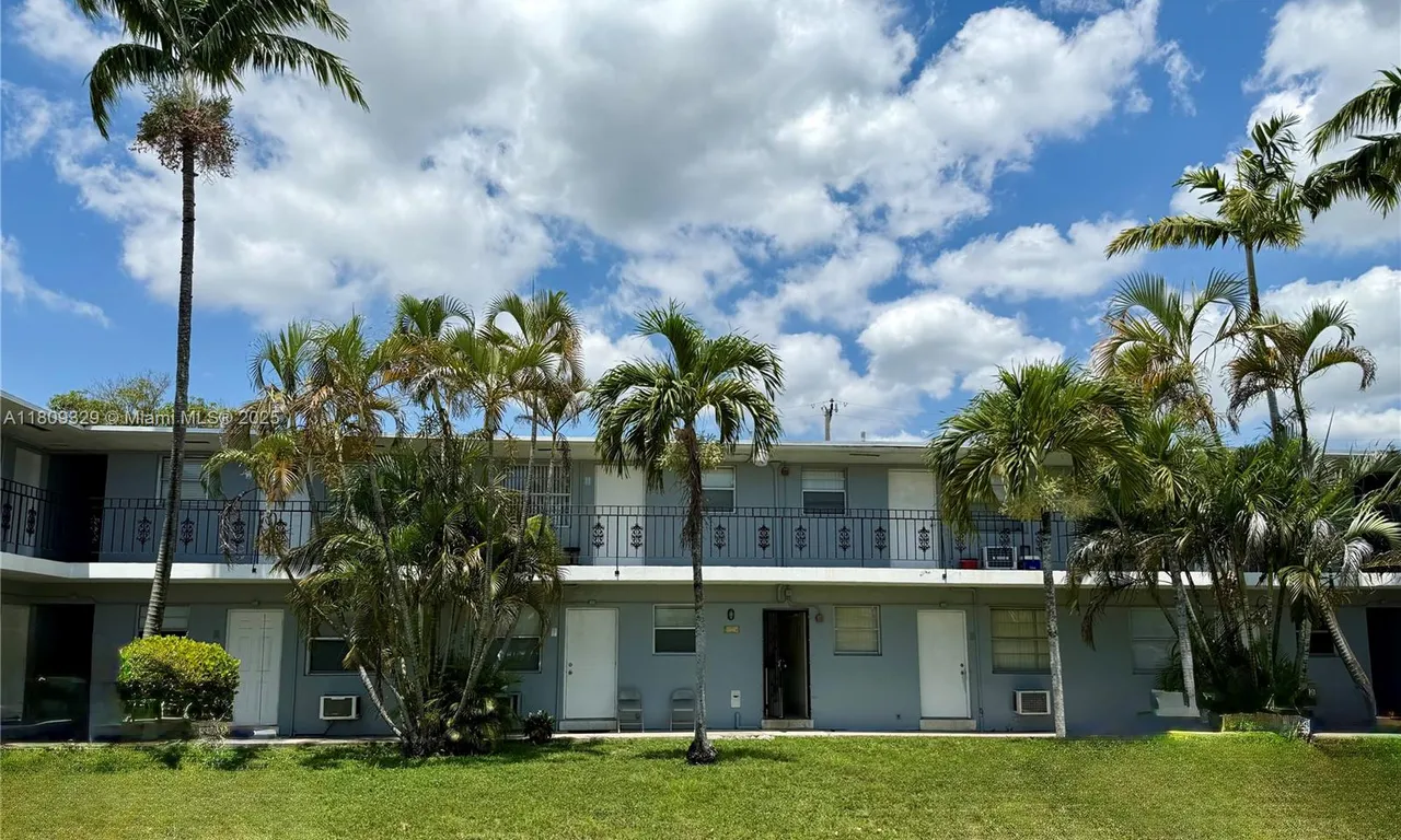 519 SW 27th Ave # 208, Fort Lauderdale FL 33312