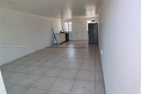 2413 Harding St # 1, Hollywood FL 33020