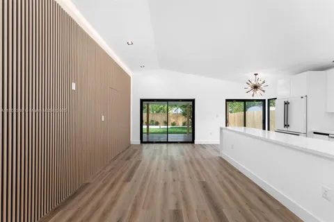 21032 SW 121st Ave, Miami FL 33177