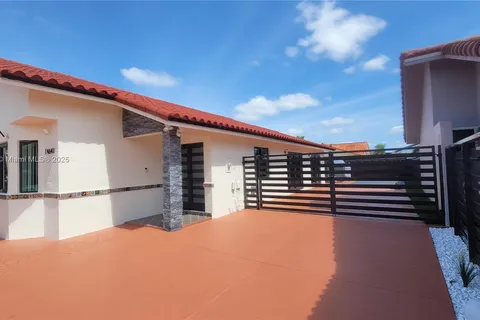 14641 SW 52nd St, Miami FL 33175