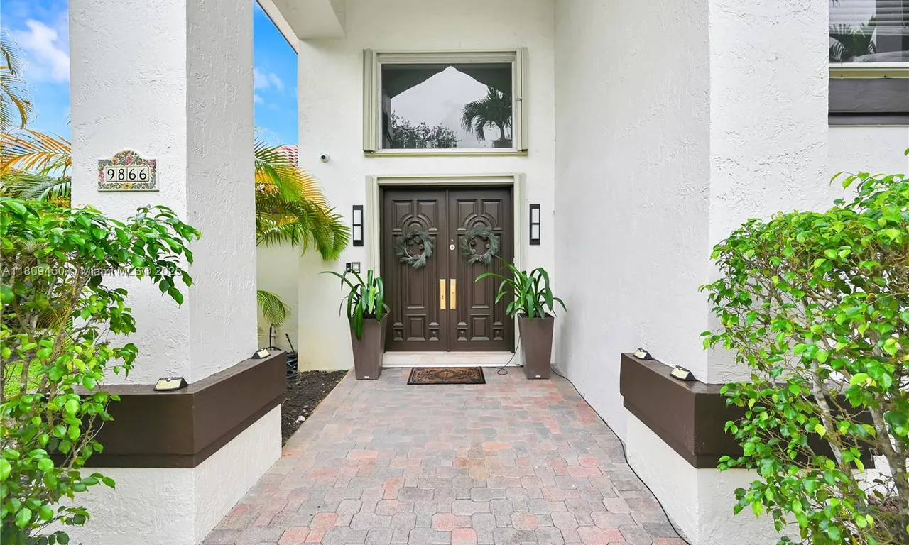 9866 SW 111th Ter # 9866, Miami FL 33176