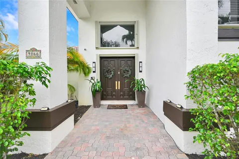 9866 SW 111th Ter # 9866, Miami FL 33176