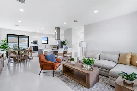 9018 W CASTLE CIR, La Belle FL 33935