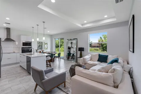 1064 CALUMET RD, Other City - In The State Of Florida FL 33935