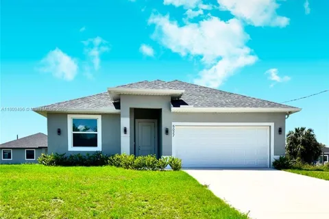 5027 S PEACHTREE CIR, La Belle FL 33935