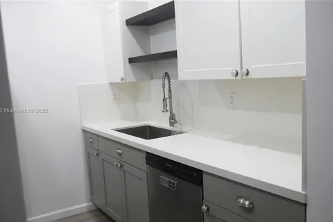 1930 NW 55th St, Miami FL 33142