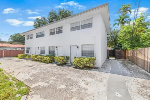 938 SW 6th St # 8, Miami FL 33130