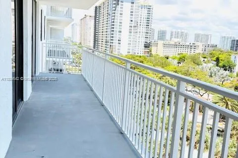 210 174th St # 818, Sunny Isles Beach FL 33160