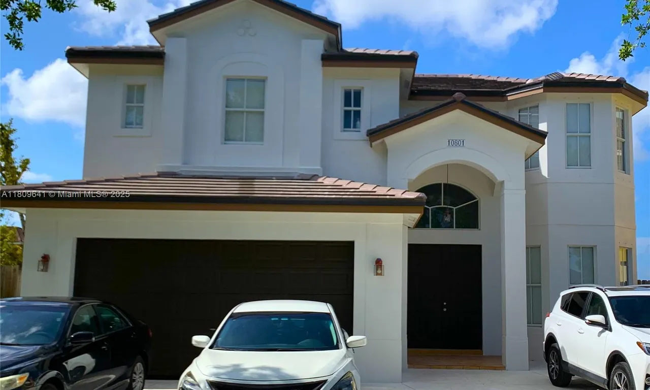 10801 SW 243rd St, Homestead FL 33032