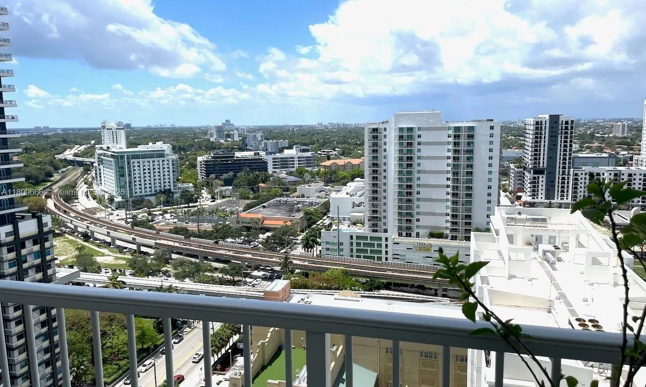 1250 S Miami Ave # 2111, Miami FL 33130