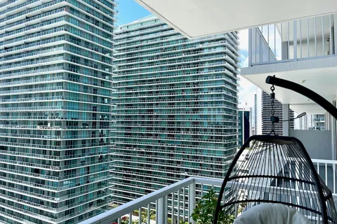 1250 S Miami Ave # 2111, Miami FL 33130