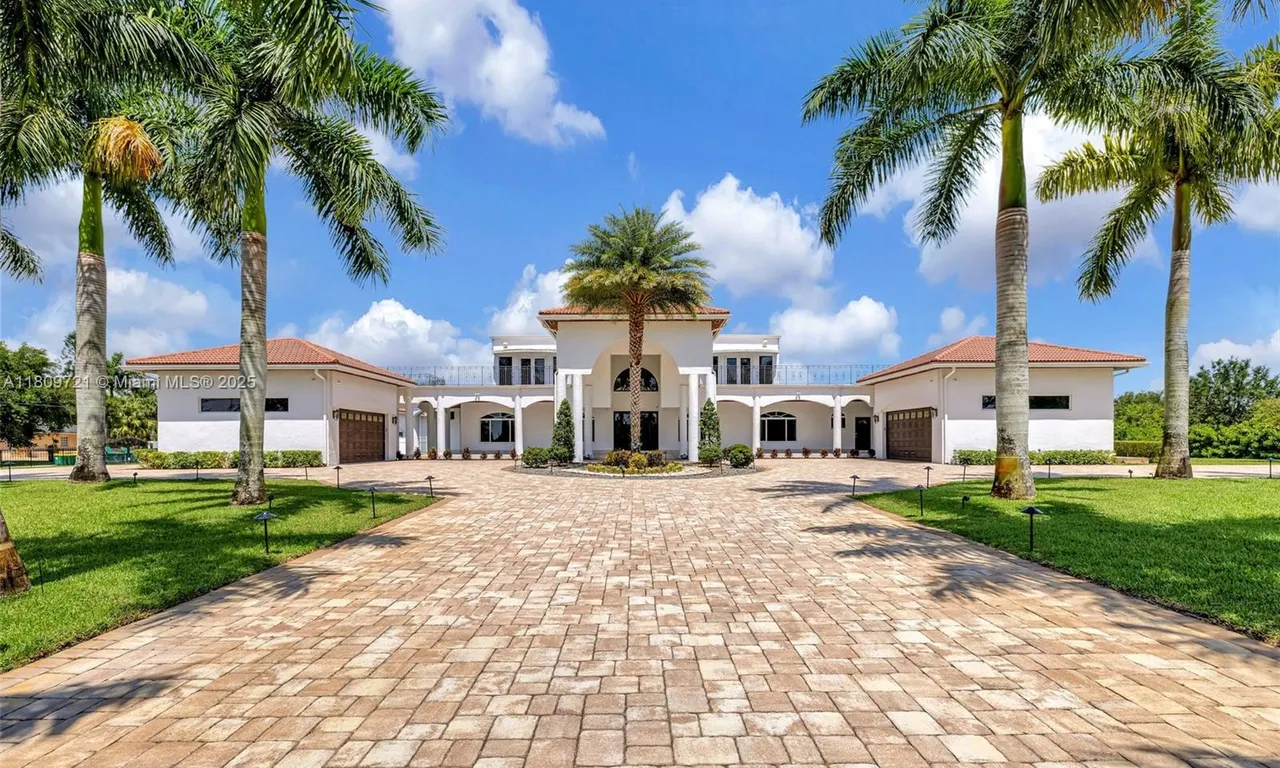 4610 SW 178th Ave, Southwest Ranches FL 33331