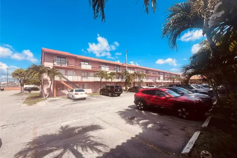2170 W 60th St # 16214, Hialeah FL 33016