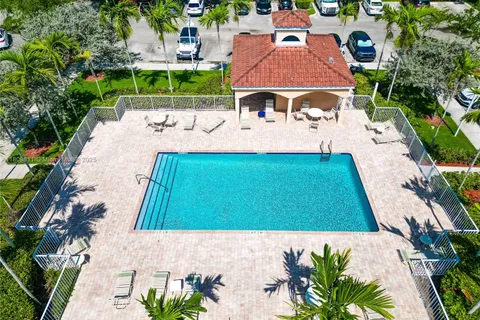 529 E Sheridan St # 2061, Dania Beach FL 33004