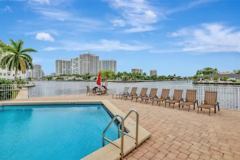 3161 S OCEAN DR # 607, Hallandale Beach FL 33009