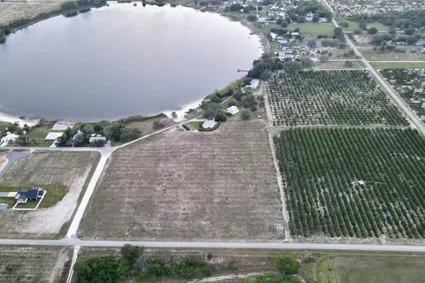 1501 GENEVA AVE., Avon Park FL 33825