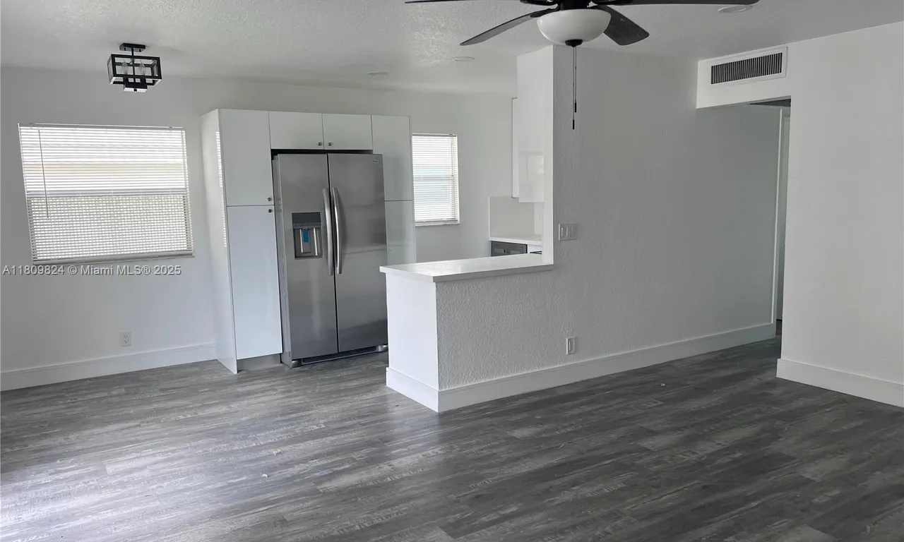89 Brittany # B, Delray Beach FL 33446