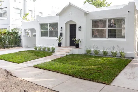 168 NE 47th St, Miami FL 33137