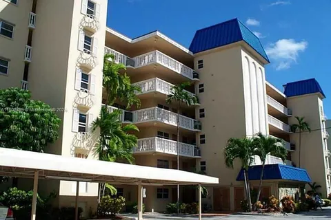 1617 SE 15th St # 504, Fort Lauderdale FL 33316