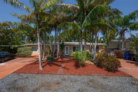 1215-1217 NE 16th Ave, Fort Lauderdale FL 33304