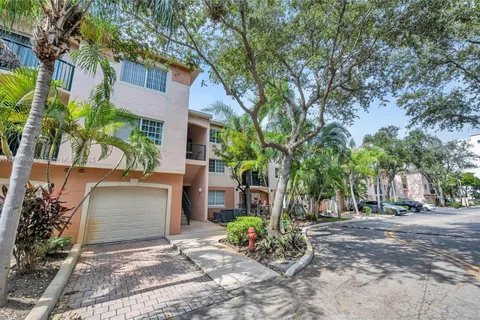 2039 SE 10th Ave # 513, Fort Lauderdale FL 33316