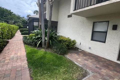721 SE 1st Way # B18, Deerfield Beach FL 33441