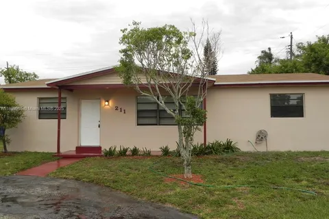 211 N 66th Ter # B, Hollywood FL 33024