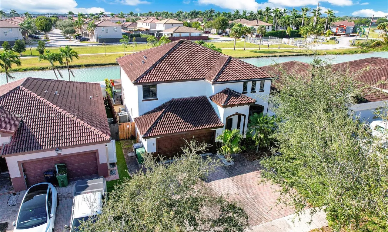 22542 SW 103rd Ct, Cutler Bay FL 33190